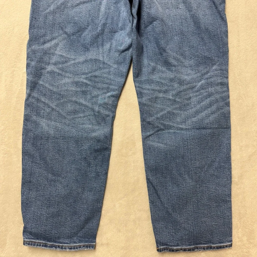 American Eagle Strigid Mom Jeans Womens 14 Short Blue Distressed High Rise Denim
